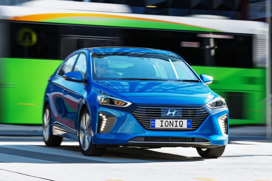  Hyundai IONIQ hybrid (AE) 2018 года  (AU) (фото 23 из 42)